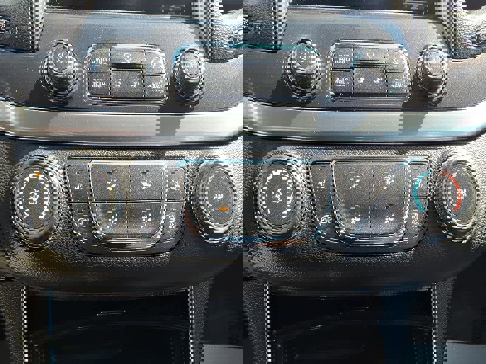 Used 2018 Chevrolet Impala LS image 21