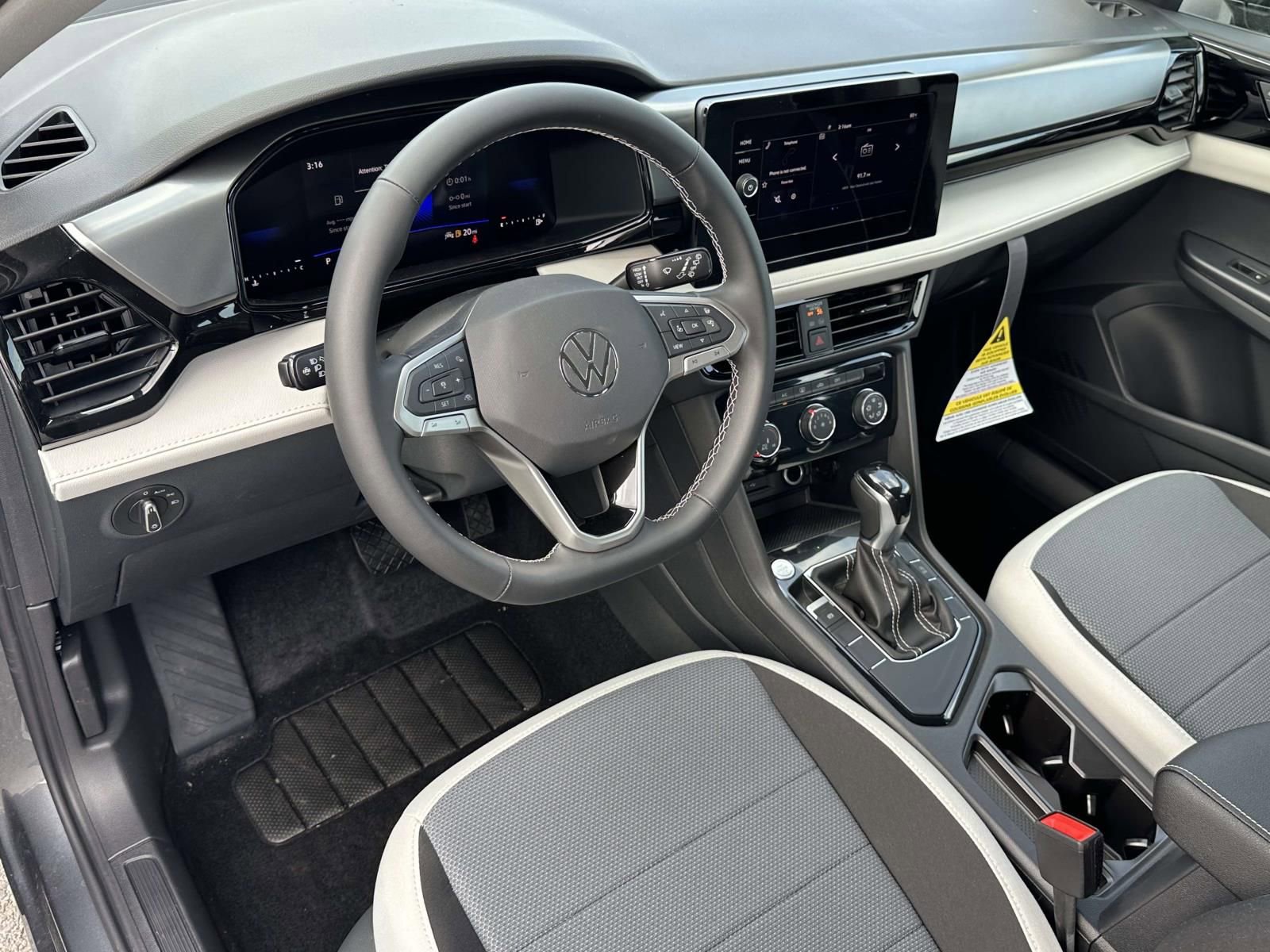 New 2026 Volkswagen Taos S FWD image 10