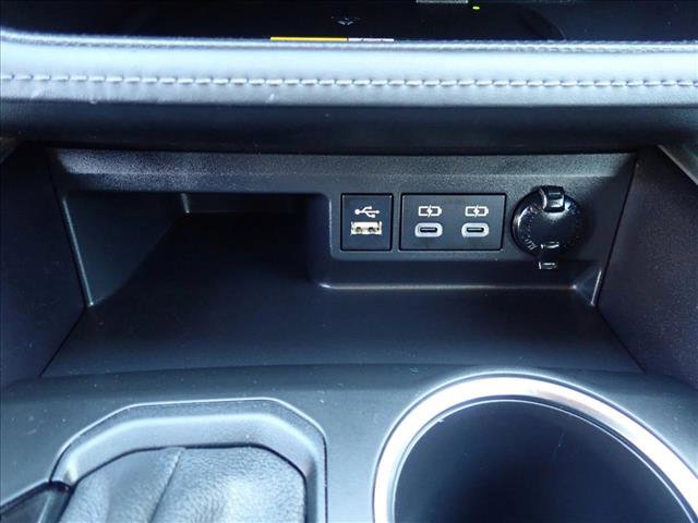 Used 2023 Toyota Highlander XLE FWD image 25