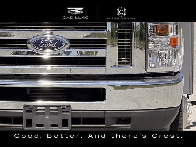 Used 2023 Ford E-450 and Econoline 450 Super Duty w/ Motorhome Prep Package RWD image 8