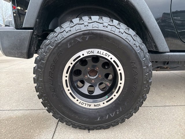 Used 2018 Jeep Wrangler Sport image 43