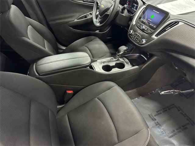Used 2023 Chevrolet Malibu LT image 4