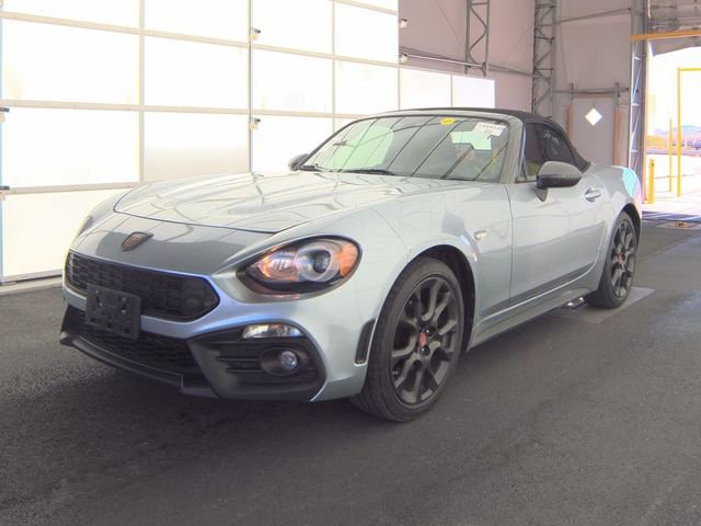 Used 2020 FIAT 124 Spider Abarth image 1