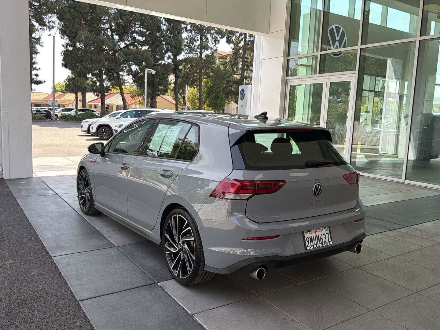 Certified 2024 Volkswagen GTI Autobahn FWD image 3