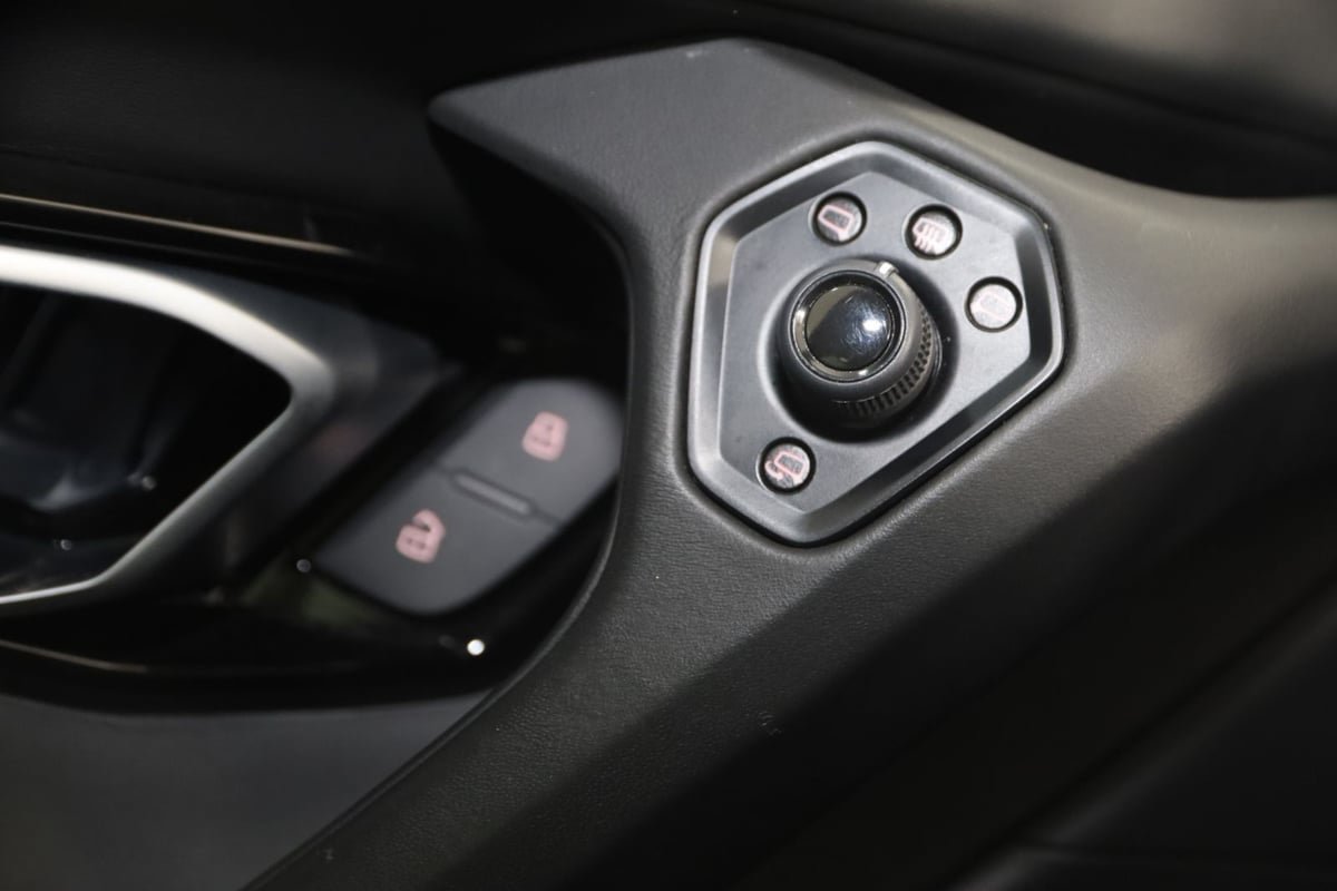 Used 2023 Lamborghini Huracan EVO RWD image 58