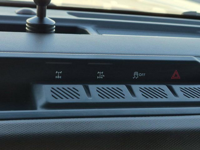 Used 2023 Ford Bronco Outer Banks image 23