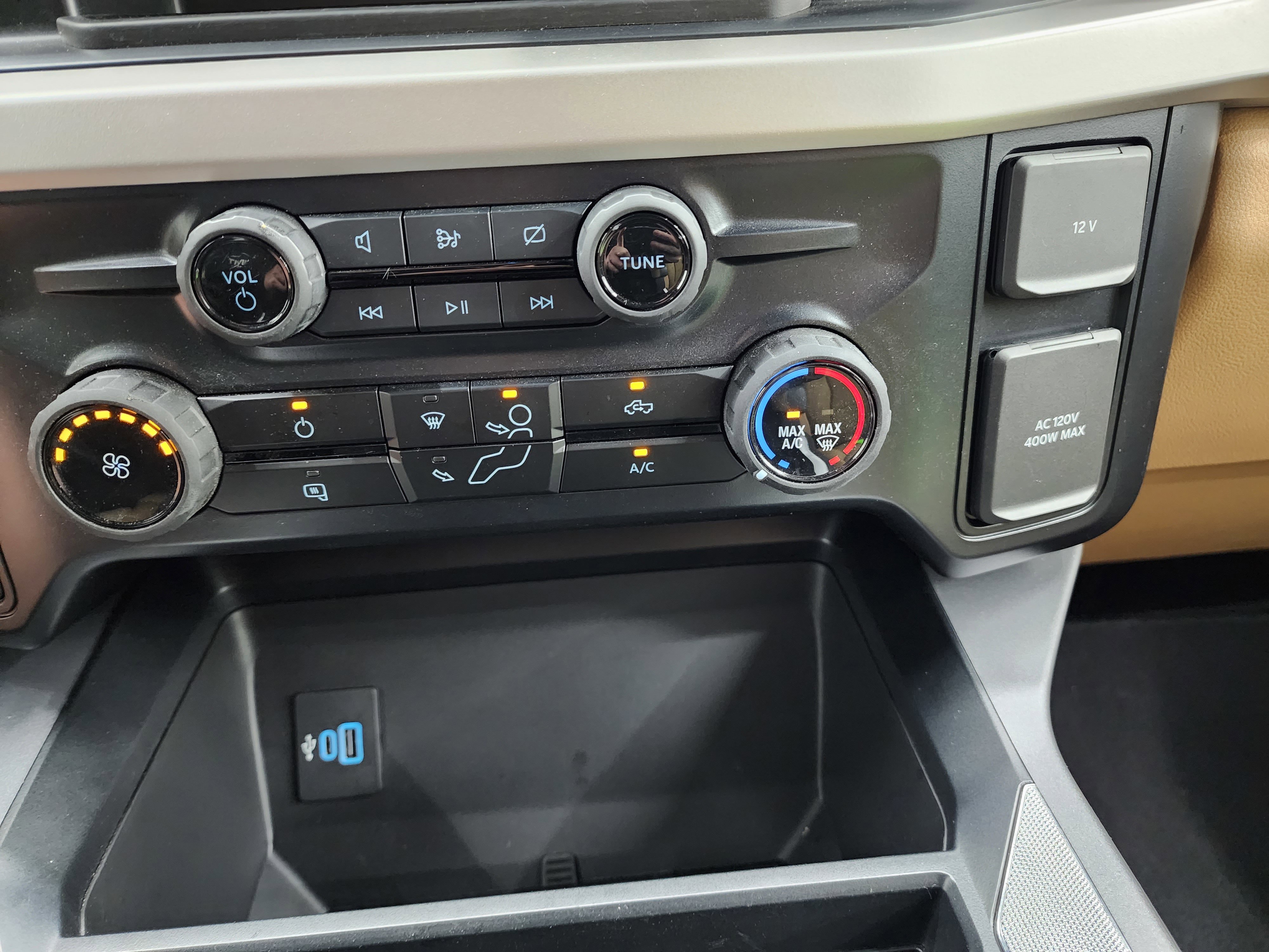 Used 2024 Ford F250 XLT image 47