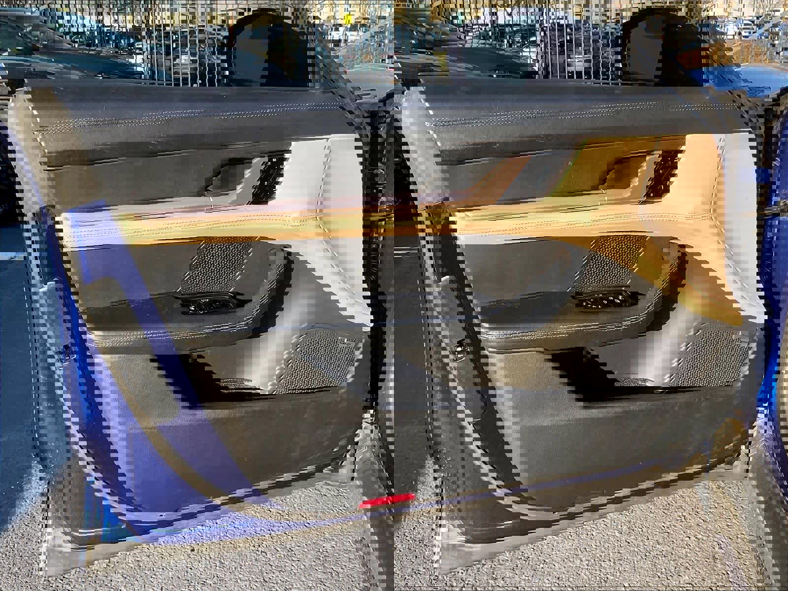 Used 2020 Porsche Taycan Turbo image 23