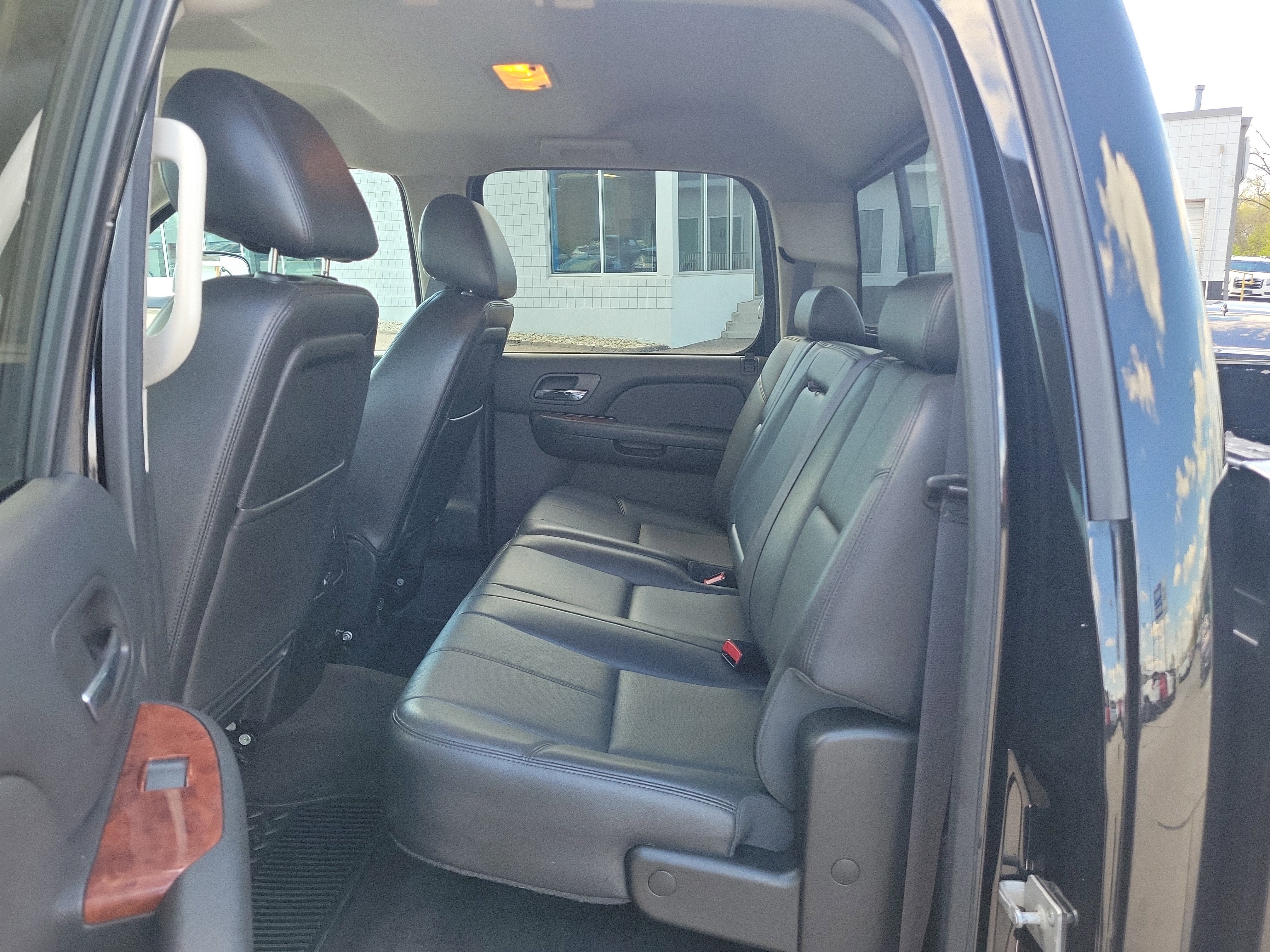 Used 2013 GMC Sierra 2500 SLT w/ SLT Convenience Package AWD/4WD image 12