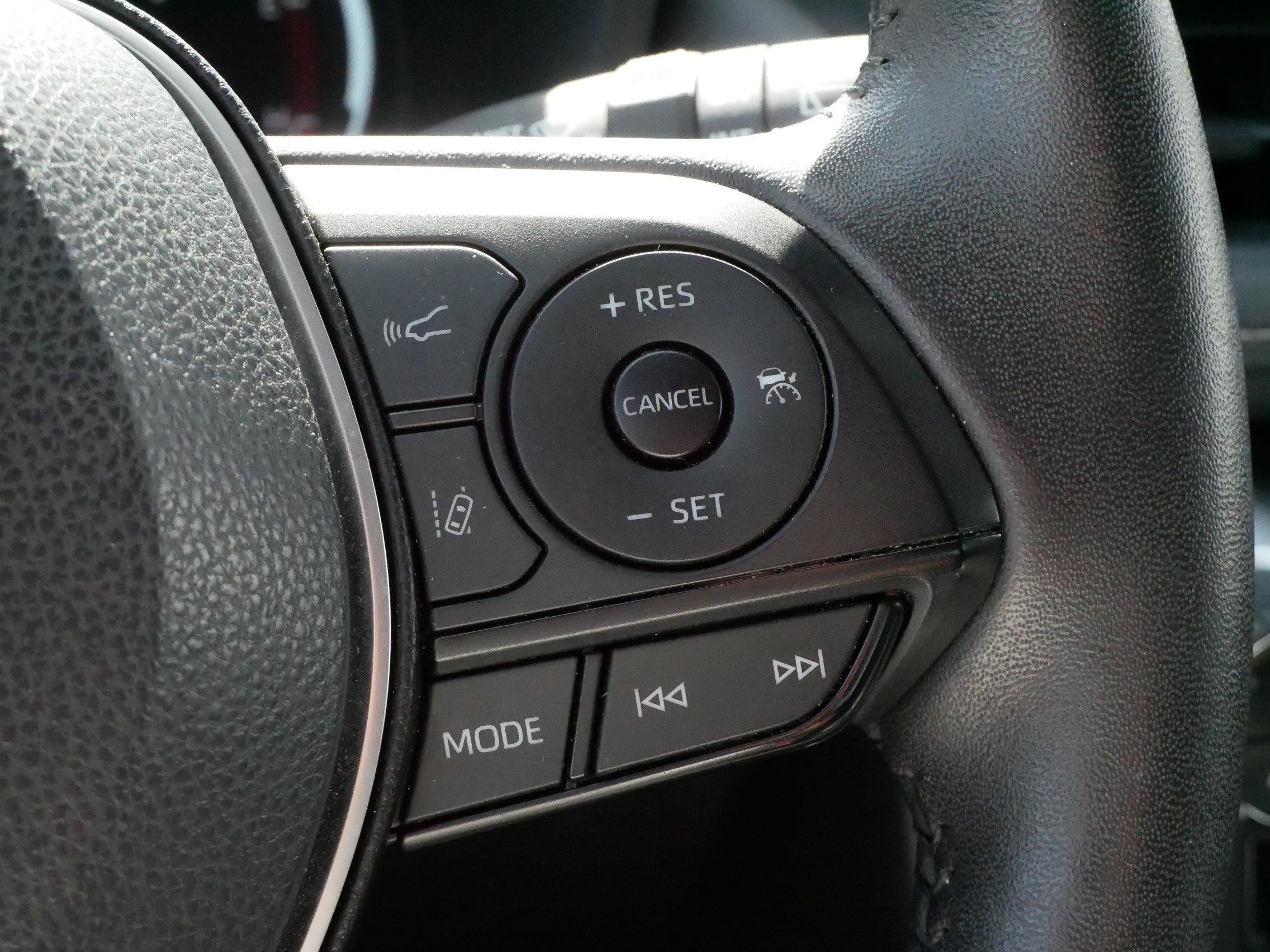 Certified 2024 Toyota RAV4 XLE w/ Weather Package AWD/4WD image 25
