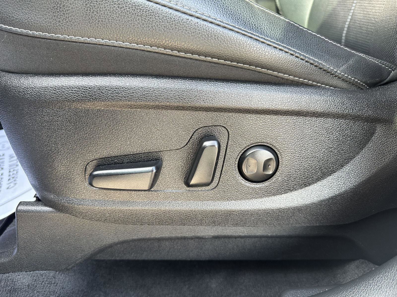 Used 2021 Kia Telluride EX w/ EX Premium Package image 22