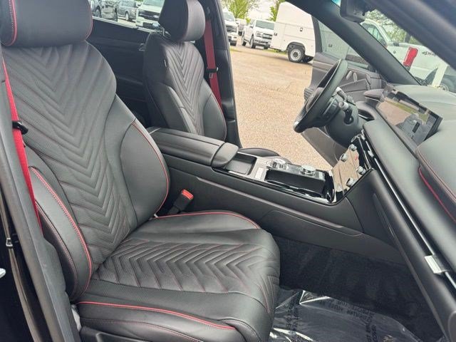 Used 2025 Genesis G80 3.5T Sport AWD/4WD image 37