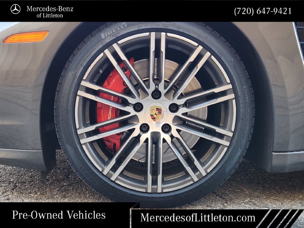 Used 2016 Porsche Panamera GTS AWD/4WD image 10