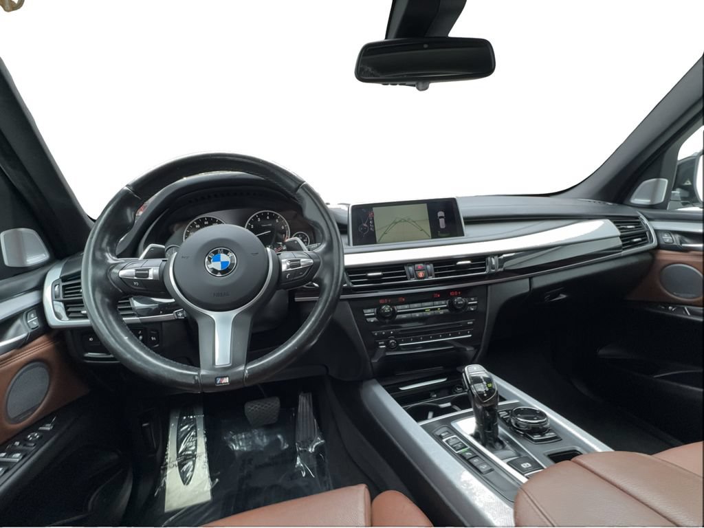 Used 2016 BMW X5 xDrive50i AWD/4WD image 32