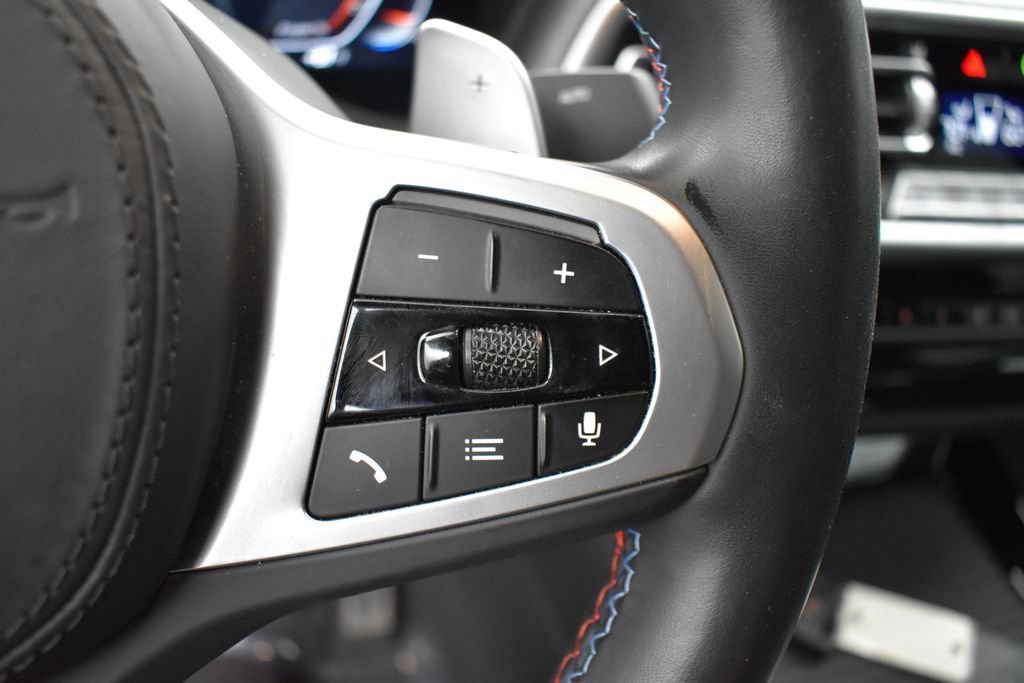Used 2024 BMW X4 M40i AWD/4WD image 10