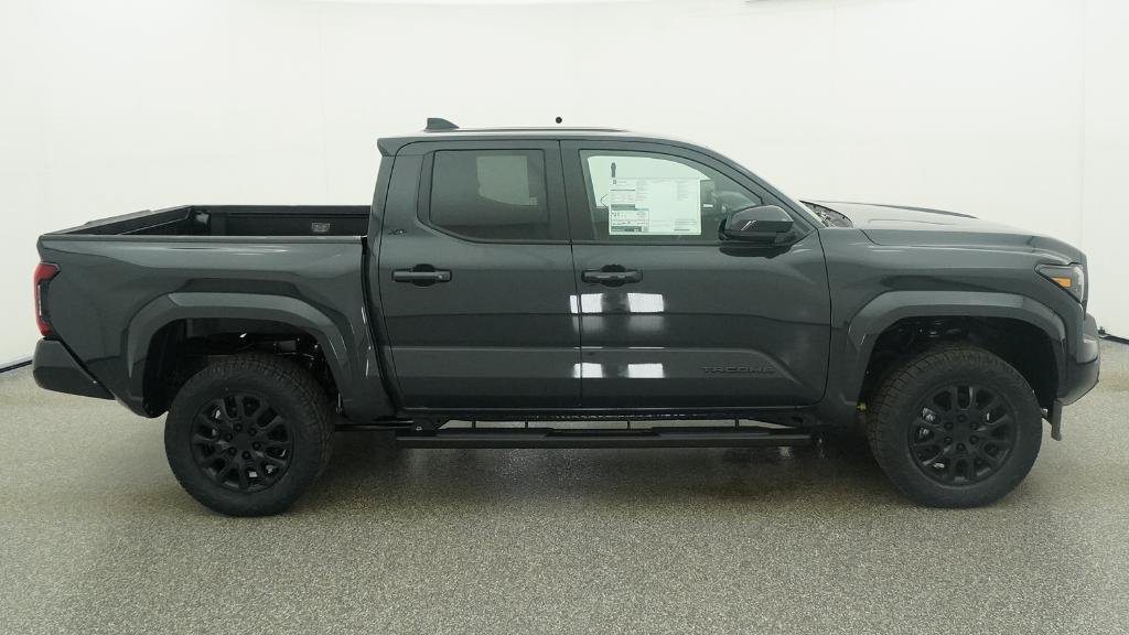 New 2026 Toyota Tacoma SR5 AWD/4WD image 14