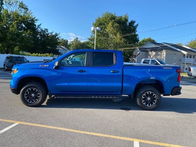 Used 2023 Chevrolet Silverado 1500 Custom Trail Boss AWD/4WD image 2