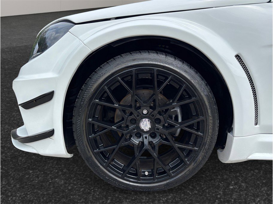 Used 2015 Mercedes-Benz C 250 Coupe image 13