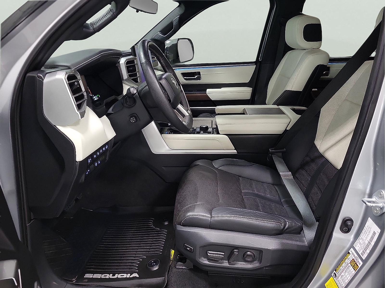 Certified 2023 Toyota Sequoia Capstone AWD/4WD image 10
