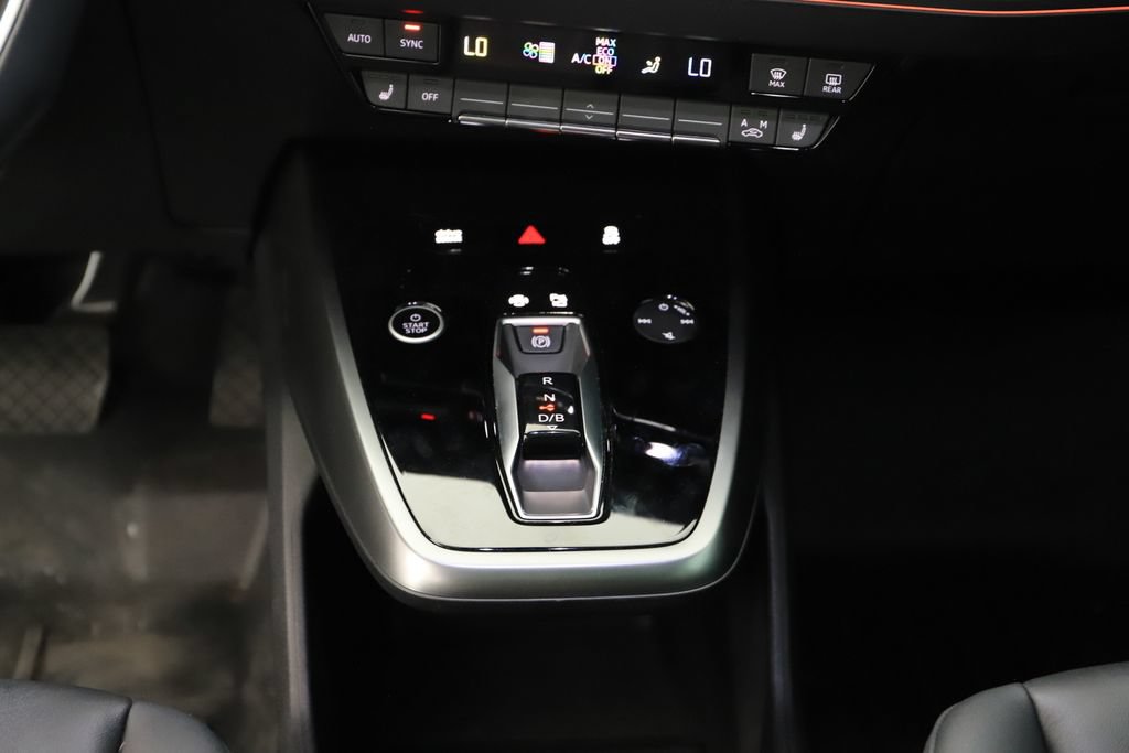Certified 2023 Audi Q4 e-tron Premium Plus w/ Premium Plus AWD/4WD image 22