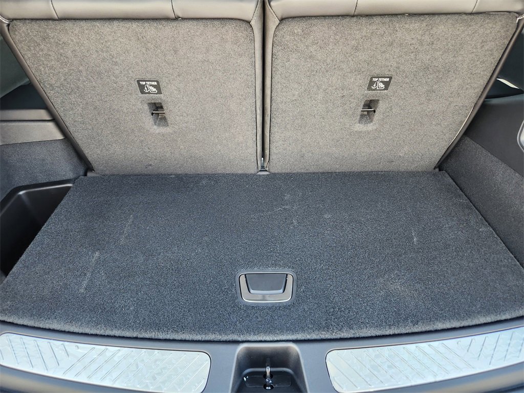 New 2026 Cadillac Vistiq Sport image 28