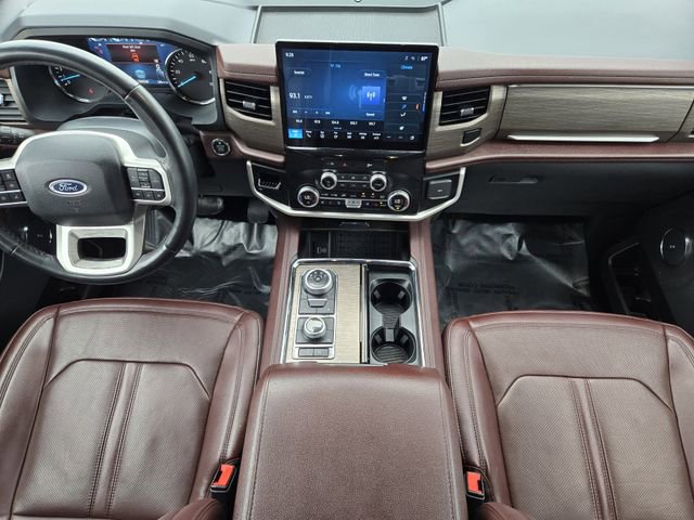 Used 2024 Ford Expedition Limited image 26