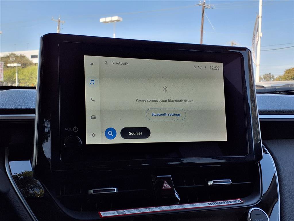 Certified 2025 Toyota Corolla Cross XLE image 19