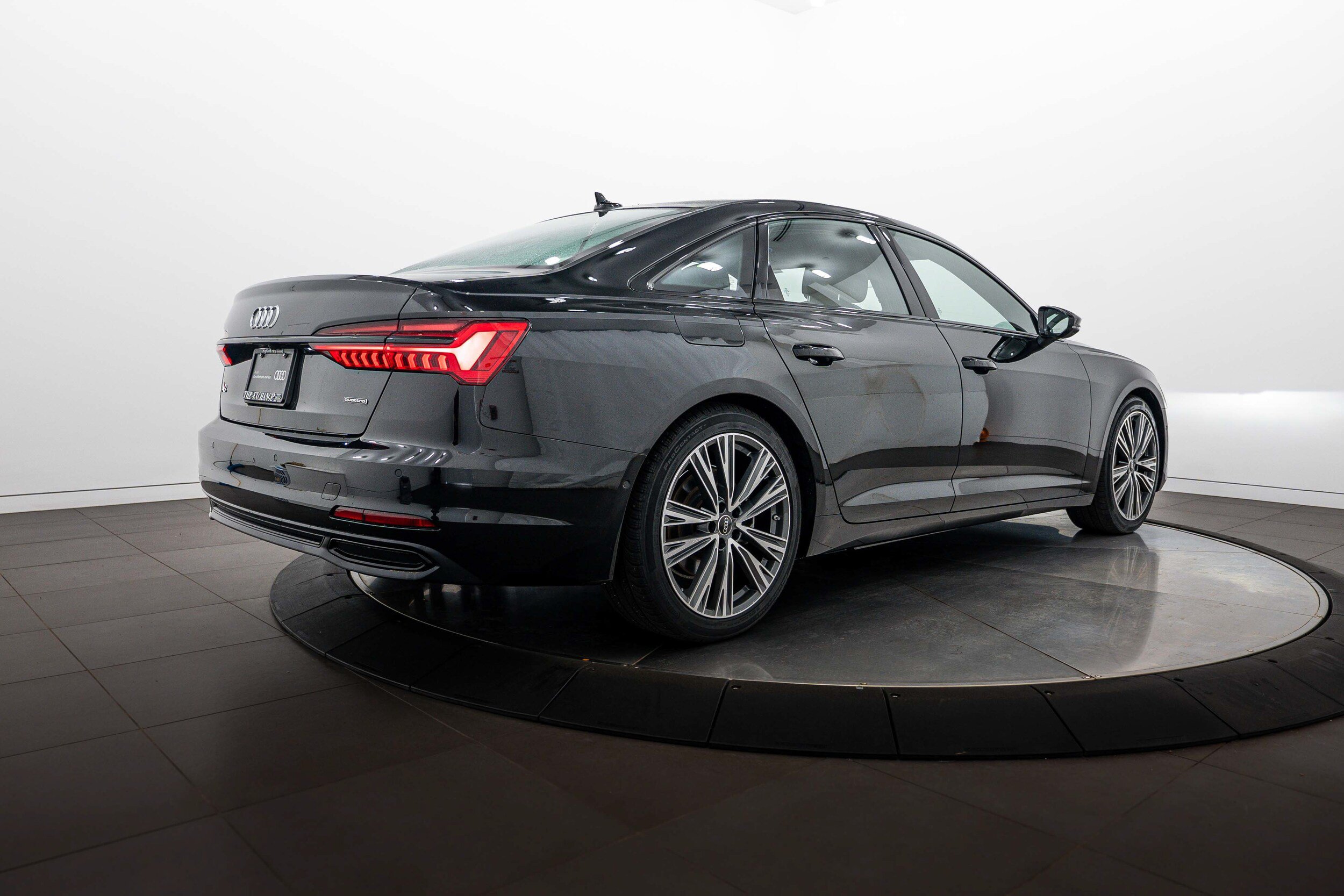 Certified 2023 Audi A6 Premium Plus w/ Premium Plus Package AWD/4WD image 4
