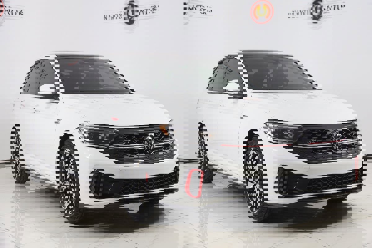 Used 2024 Volkswagen Jetta GLI Autobahn image 22