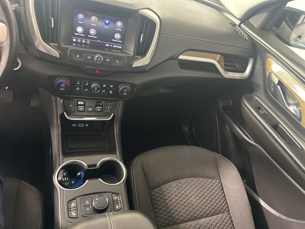 Used 2020 GMC Terrain SLE w/ Driver Convenience Package image 17