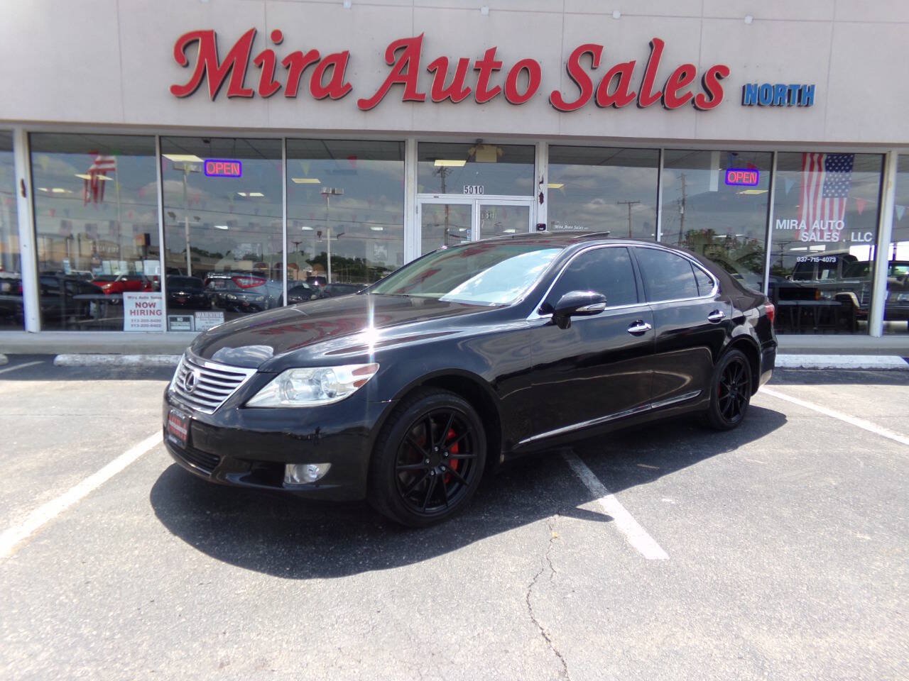 Used 2010 Lexus LS 460 w/ Comfort Pkg RWD image 1