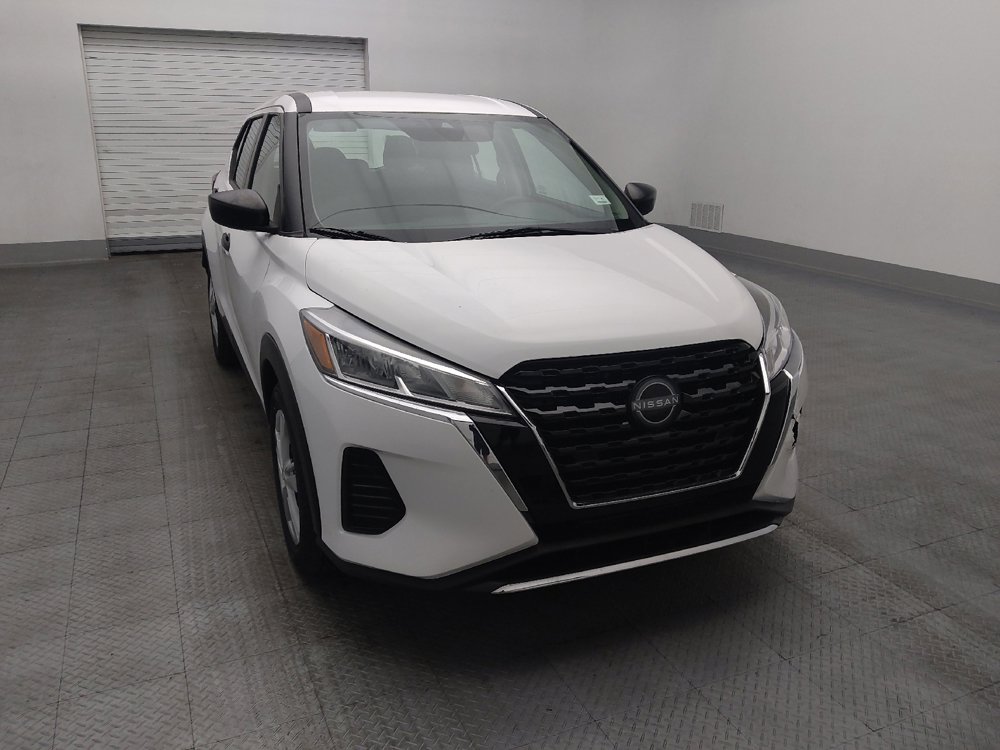Used 2022 Nissan Kicks S image 14