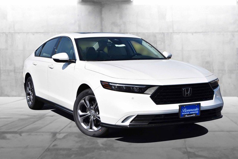 New 2025 Honda Accord EX-L image 2