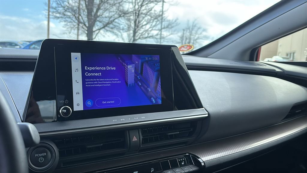 Used 2024 Toyota Prius XLE image 19