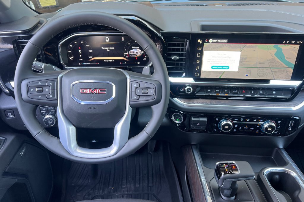 New 2026 GMC Sierra 1500 SLT w/ SLT Premium Package image 11