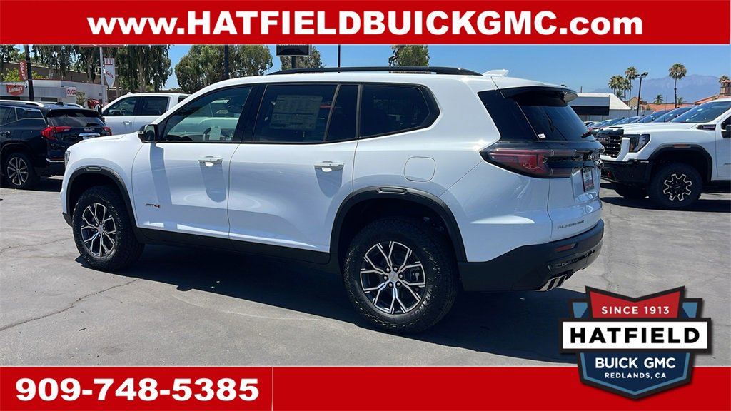 New 2025 GMC Acadia AT4 w/ Luxury Package image 3