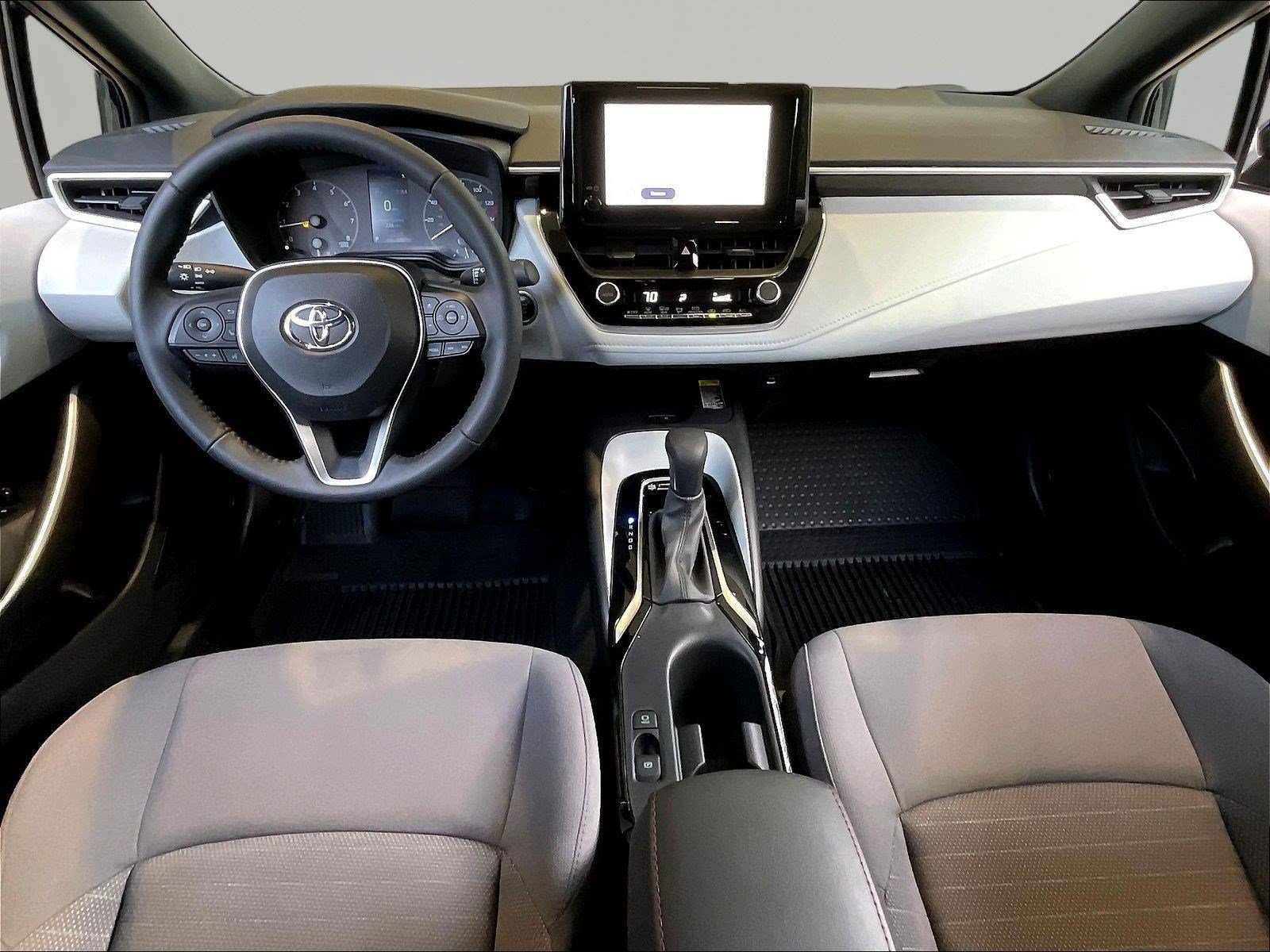 Used 2024 Toyota Corolla SE w/ SE Premium Package FWD image 7