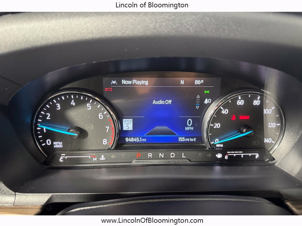 Used 2022 Ford Explorer Limited w/ Equipment Group 301A AWD/4WD image 19
