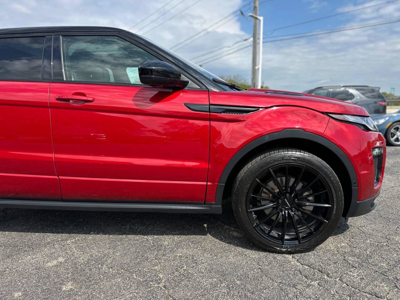 Used 2018 Land Rover Range Rover Evoque HSE Dynamic AWD/4WD image 14