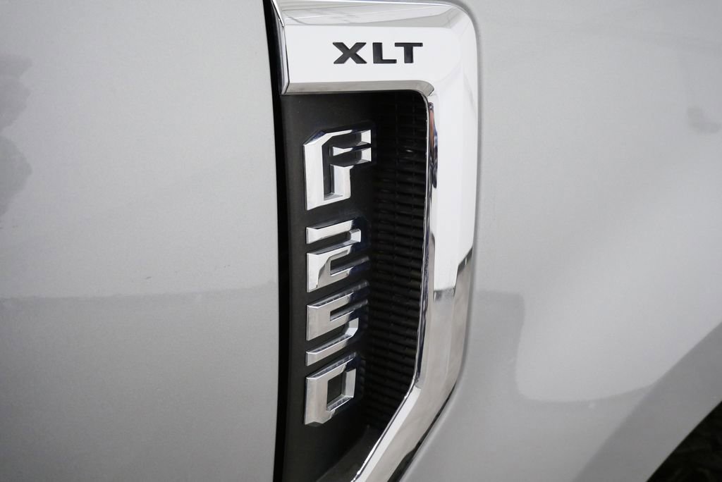 Used 2020 Ford F250 XLT w/ XLT Premium Package image 10