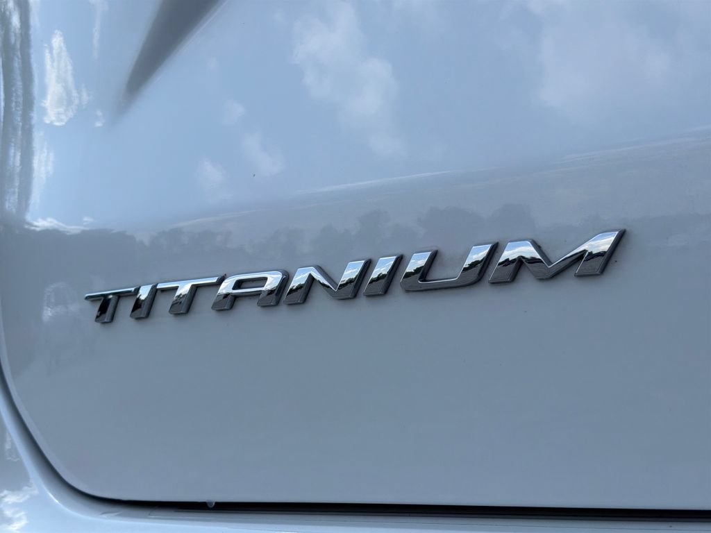 Used 2021 Ford Edge Titanium w/ Cargo Accessory Package FWD image 17
