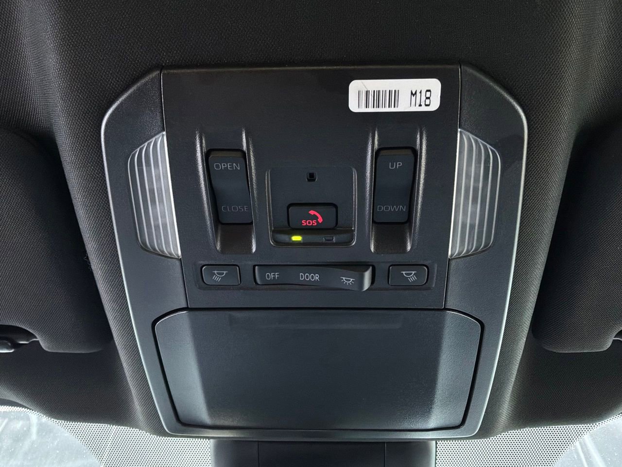 Used 2025 Toyota Highlander XSE AWD/4WD image 18