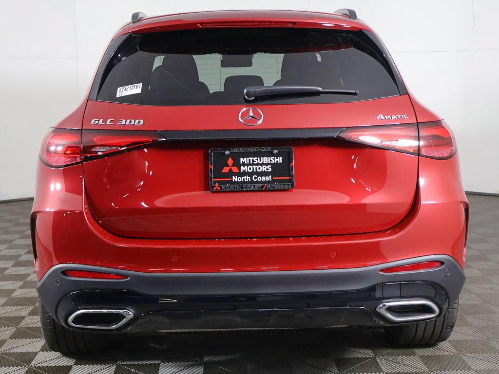 Used 2024 Mercedes-Benz GLC 300 4MATIC w/ AMG Line image 14