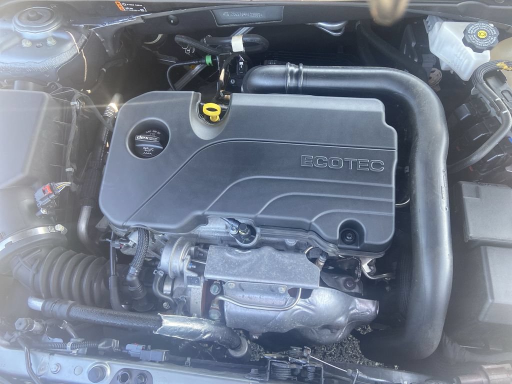 Used 2024 Chevrolet Malibu LT FWD image 28