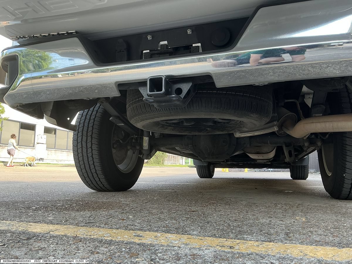 Used 2022 Chevrolet Silverado 1500 LT RWD image 13
