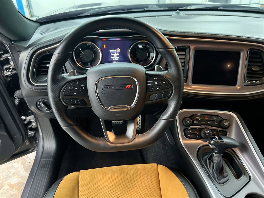 Used 2022 Dodge Challenger R/T Scat Pack w/ Dynamics Package image 11