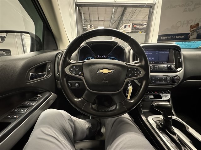 Used 2019 Chevrolet Colorado ZR2 w/ ZR2 Midnight Special Edition image 16