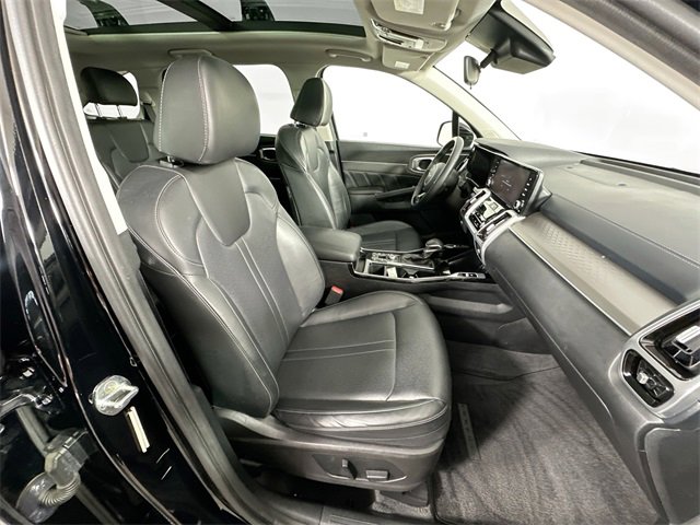 Used 2022 Kia Sorento SX image 31
