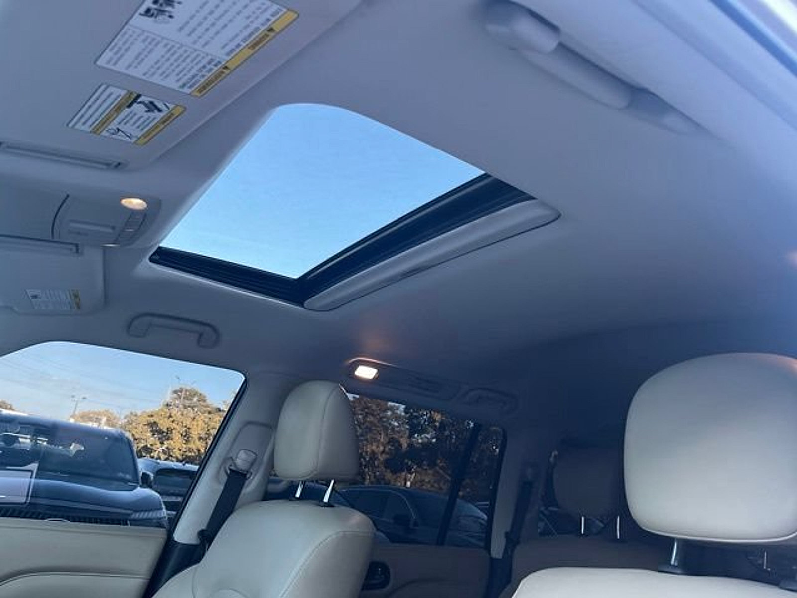 Certified 2024 INFINITI QX80 Premium Select w/ Cargo Package AWD/4WD image 14