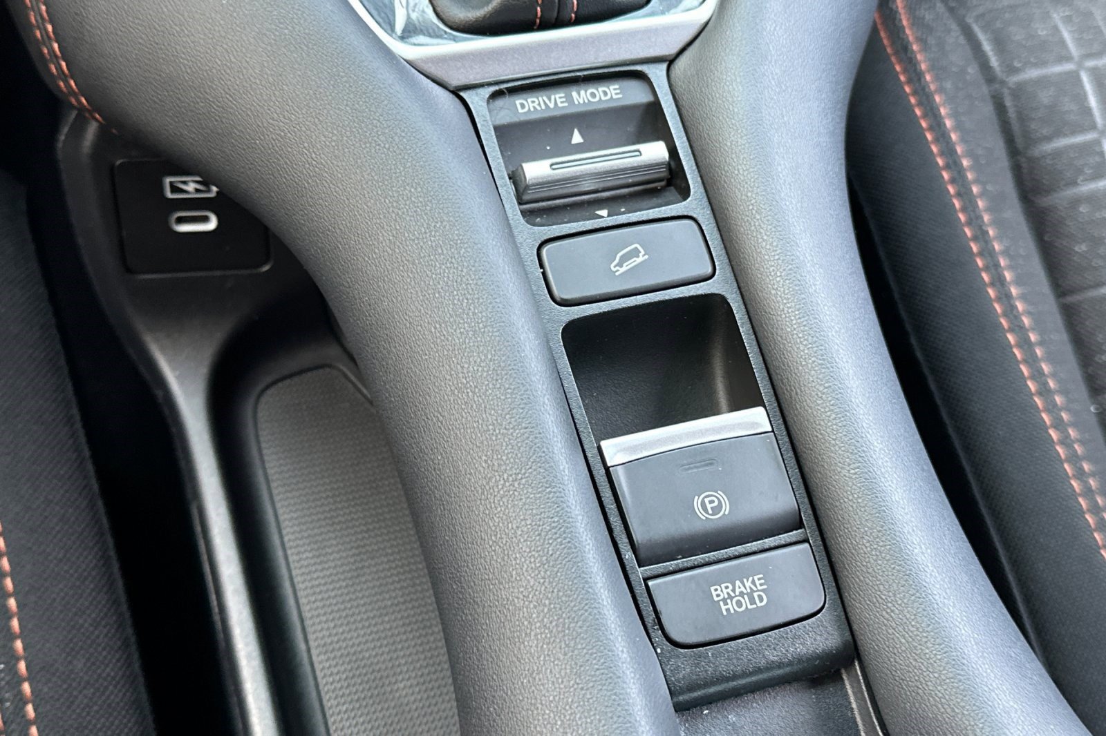 Used 2024 Honda HR-V Sport image 37